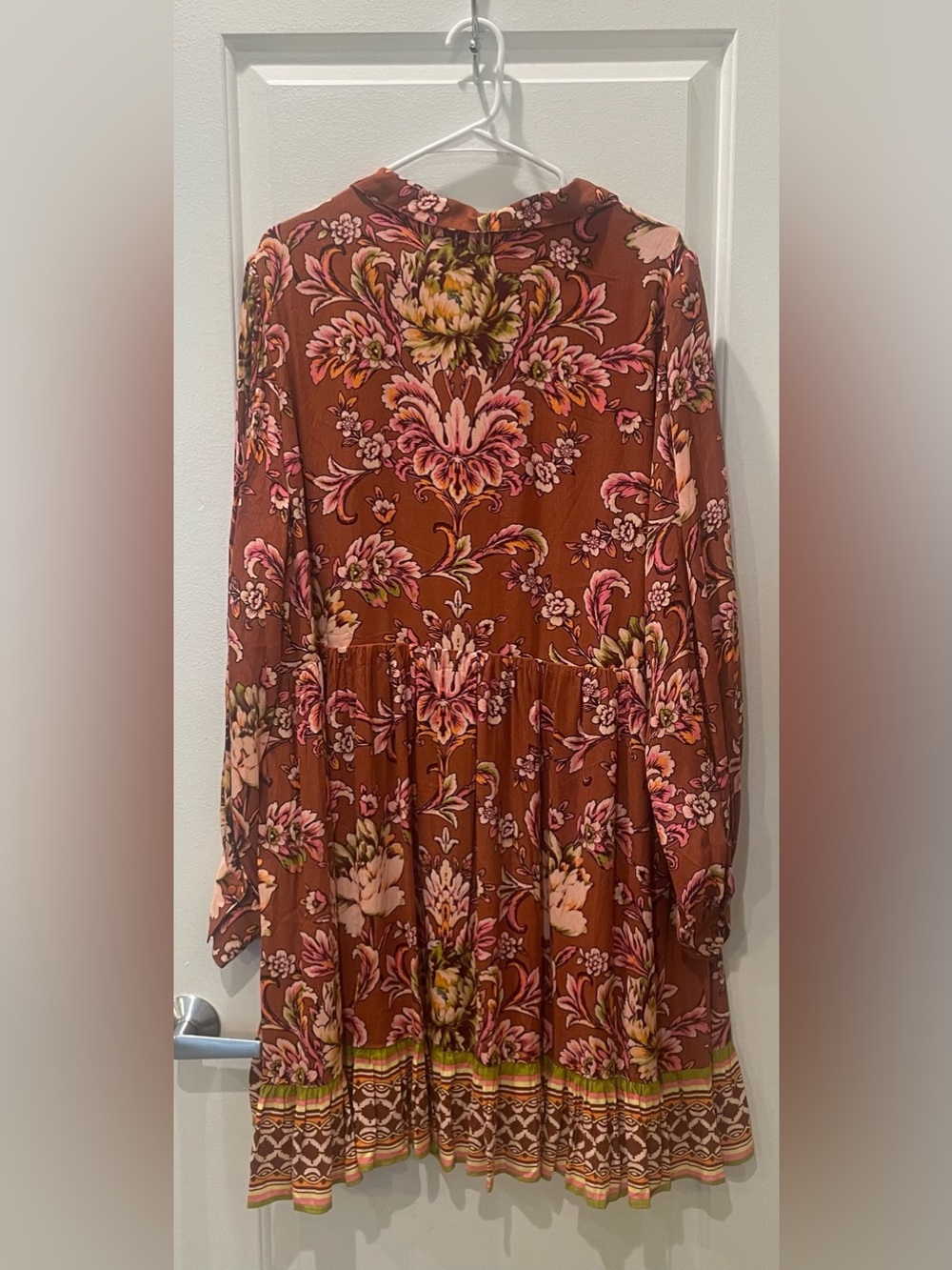 NEW…Farmers Market Floral Button-Front Flowy Shift Dress - Picture 3 of 4